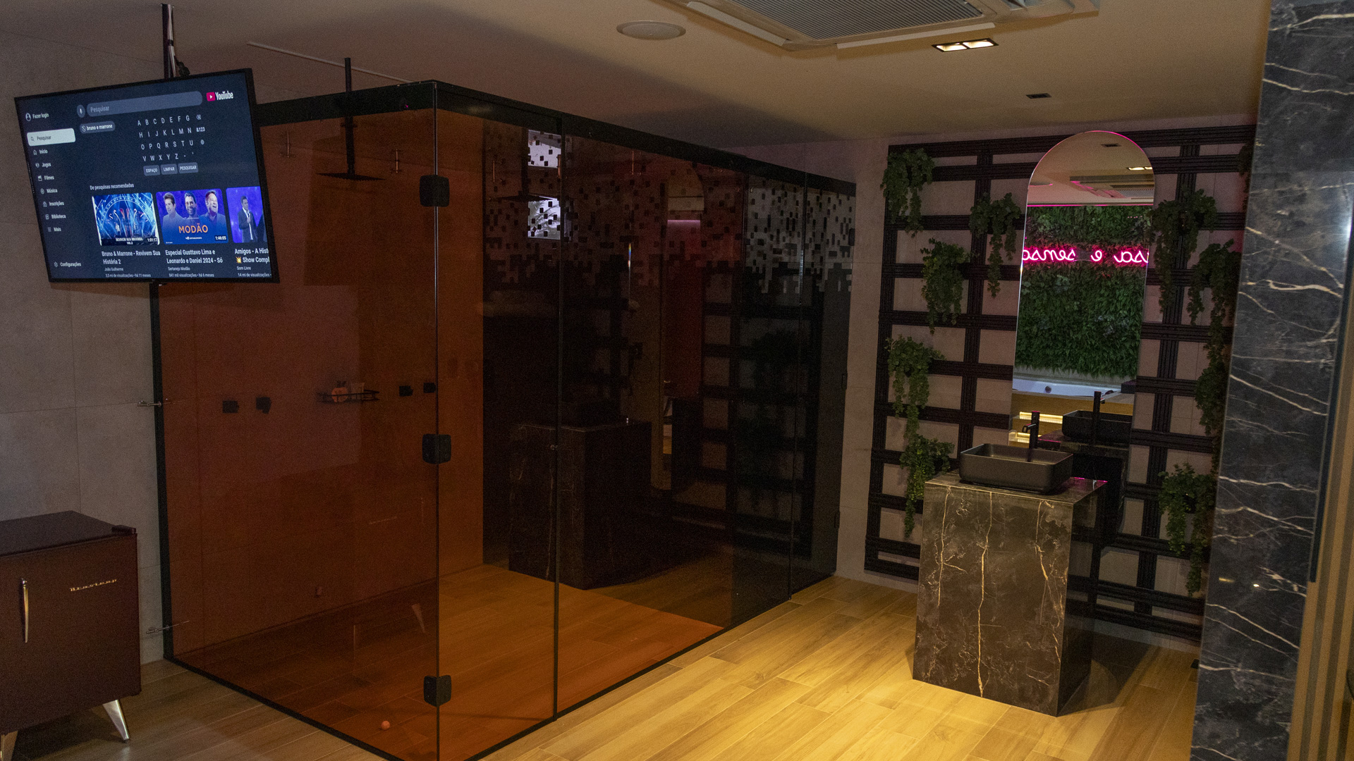 Galeria da suíte LUST