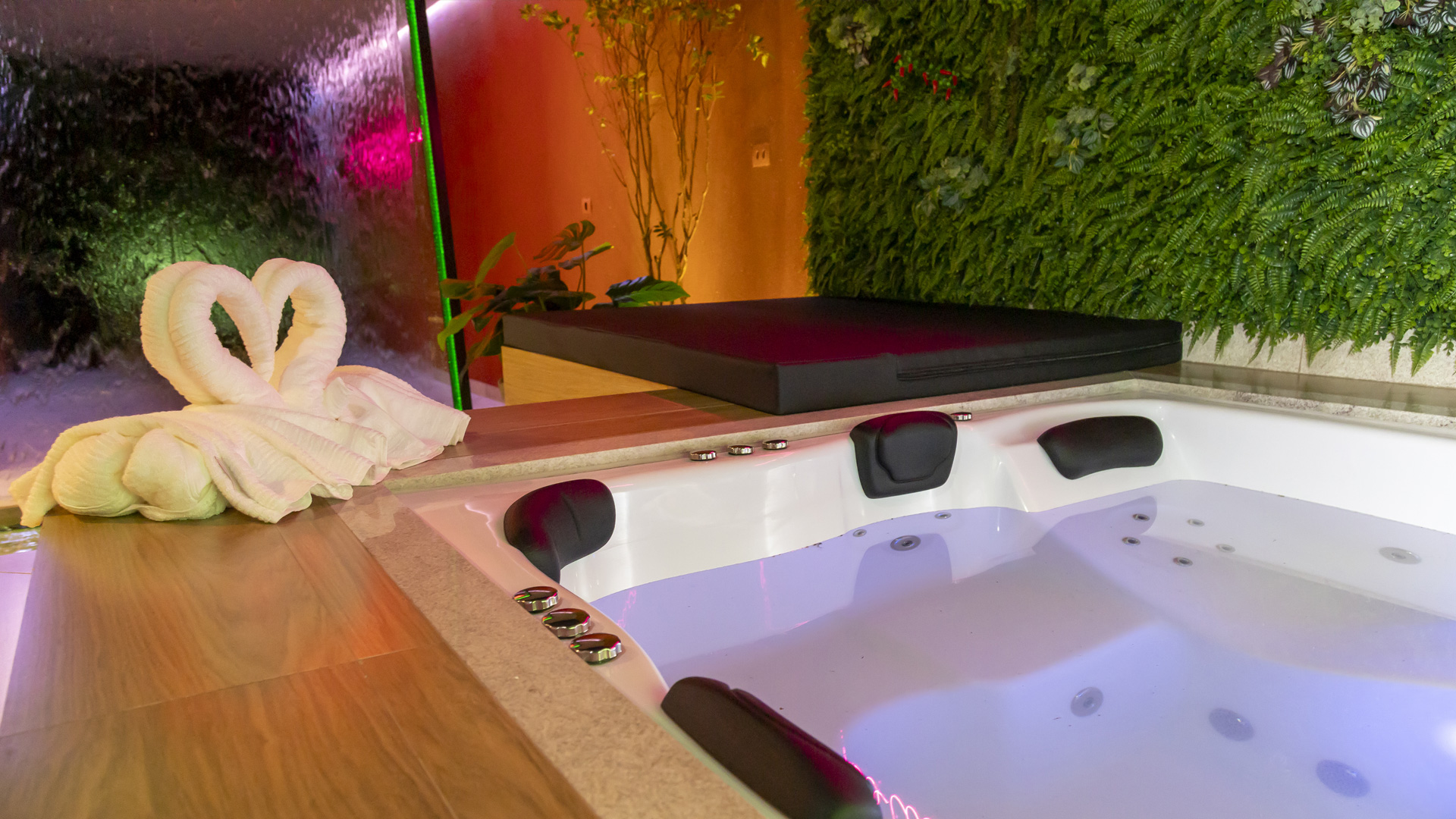 Galeria da suíte LUST